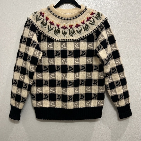 Vintage Checkered Floral Wool Coquette Pullover Sweater - Picture 2 of 10